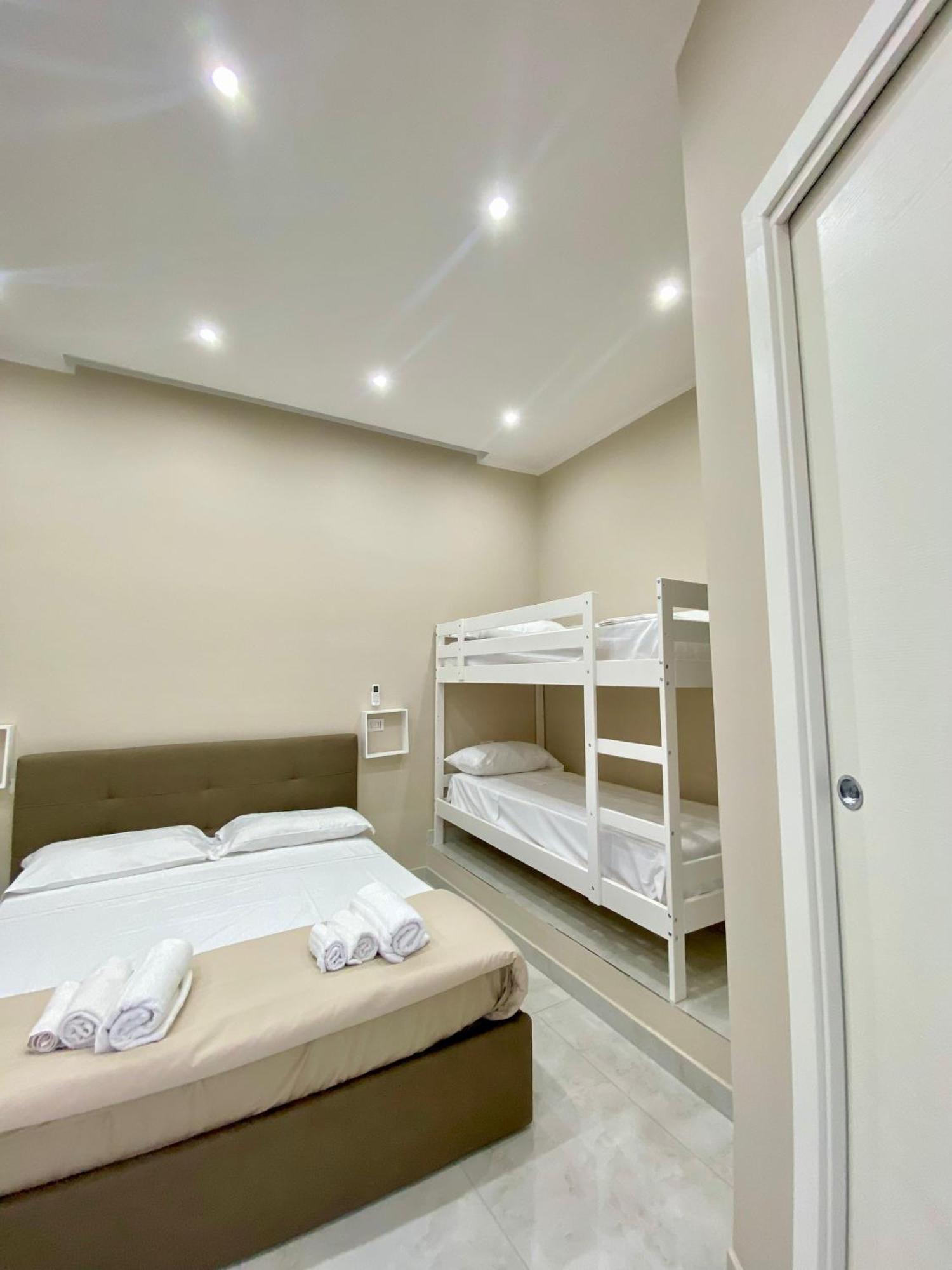 Royal Dream Bed & Breakfast Napoli Ngoại thất bức ảnh