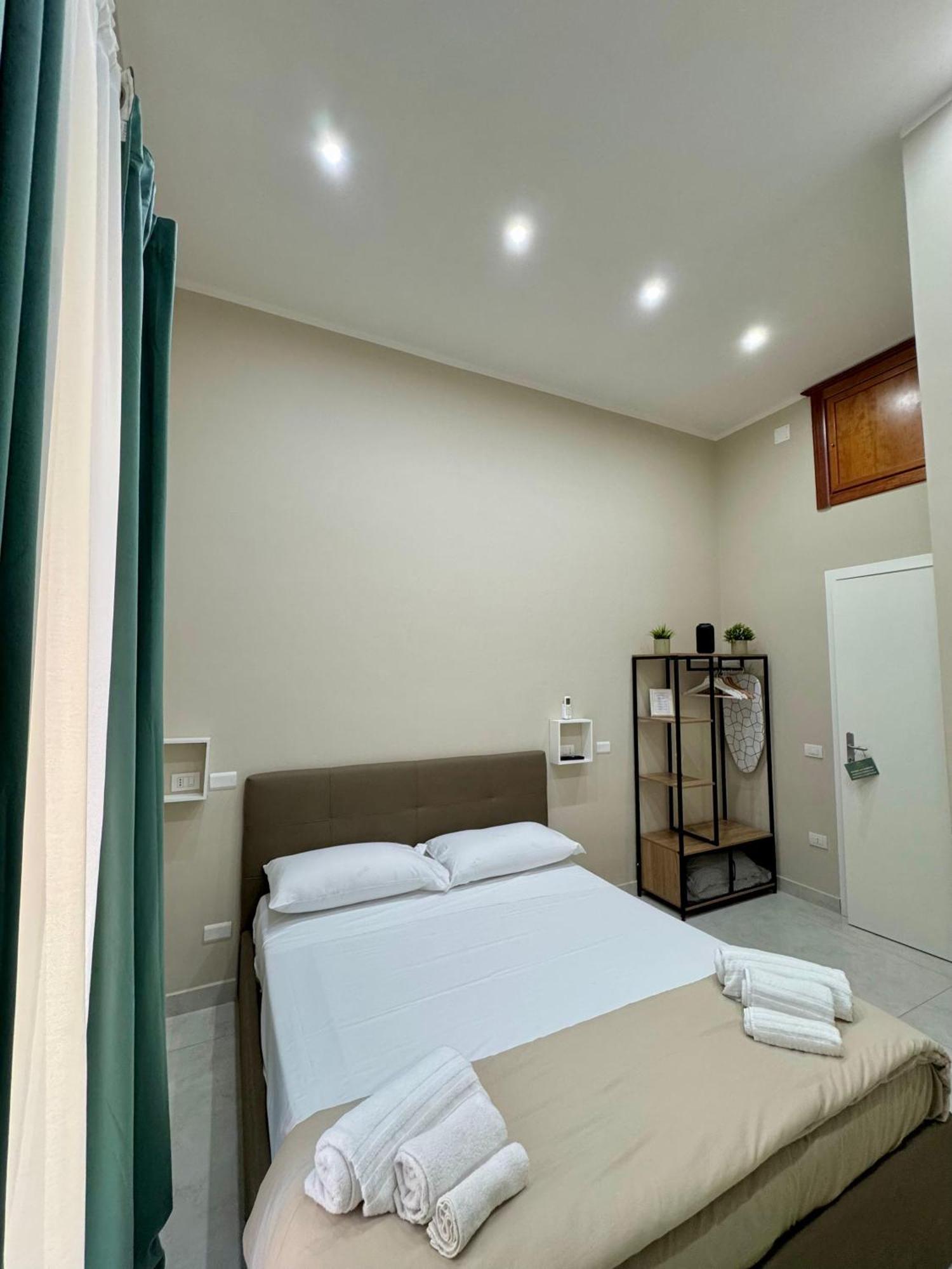 Royal Dream Bed & Breakfast Napoli Ngoại thất bức ảnh